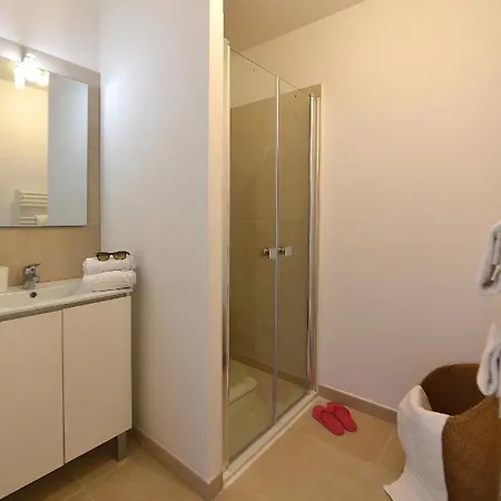 Marina Di Bravone - 6 Personnes 1er Etage N130 Linguizzetta